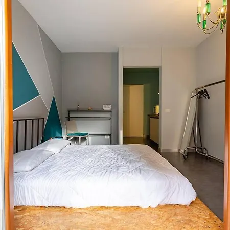 Apartman Wi-fi, Balcony, Kitchenette And Bathroom